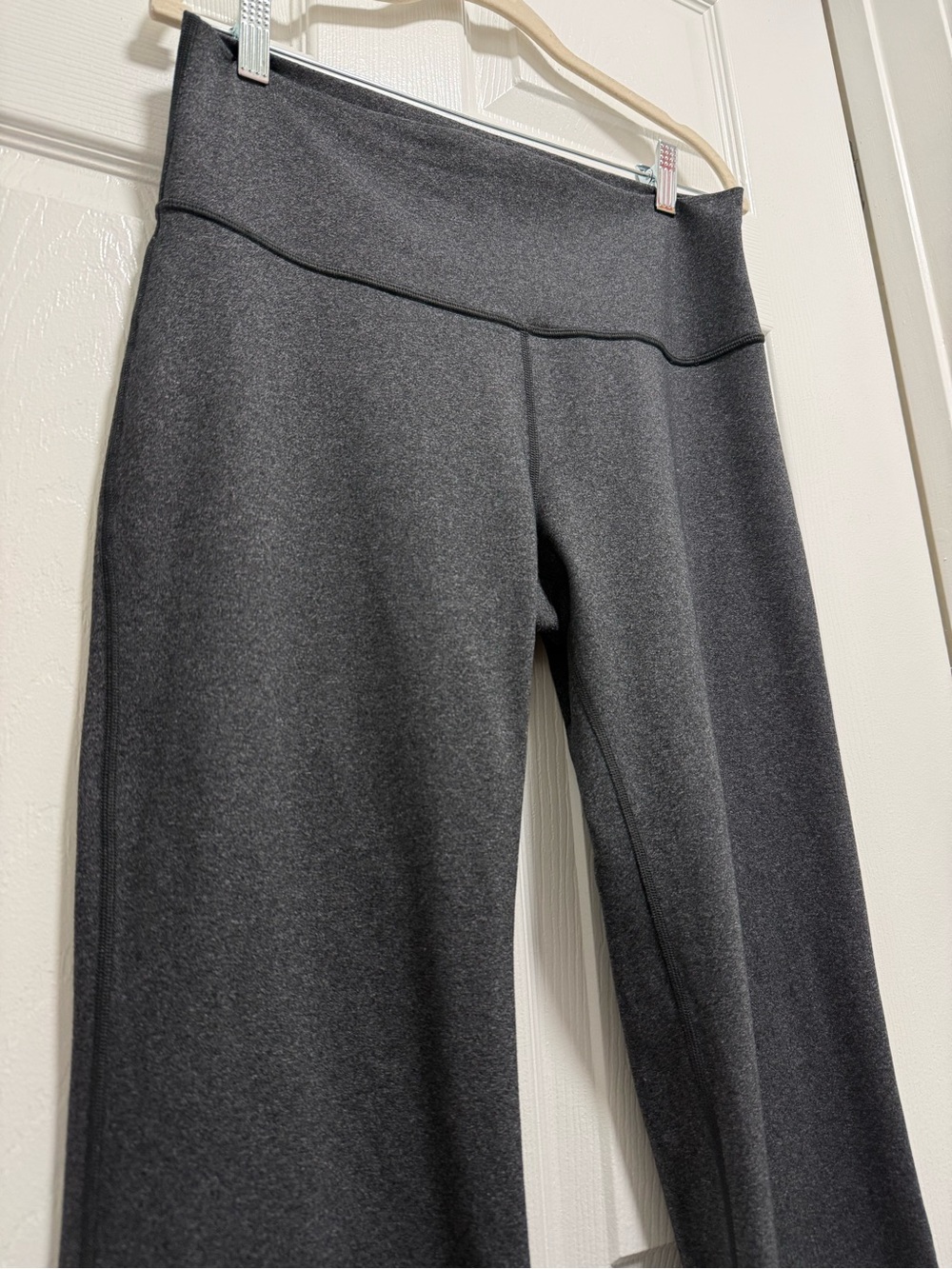 Lululemon Throw Back Pant - Heathered Black Size 12 - W5BA3S